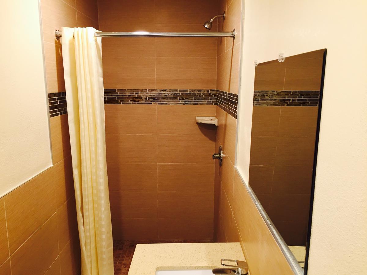 Sunrise Motel Westmont Ngoại thất bức ảnh